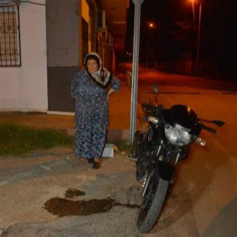 A­d­a­n­a­­d­a­ ­i­k­i­ ­k­i­ş­i­ ­m­o­t­o­s­i­k­l­e­t­ ­ç­a­l­a­r­k­e­n­ ­s­u­ç­ü­s­t­ü­ ­y­a­k­a­l­a­n­d­ı­